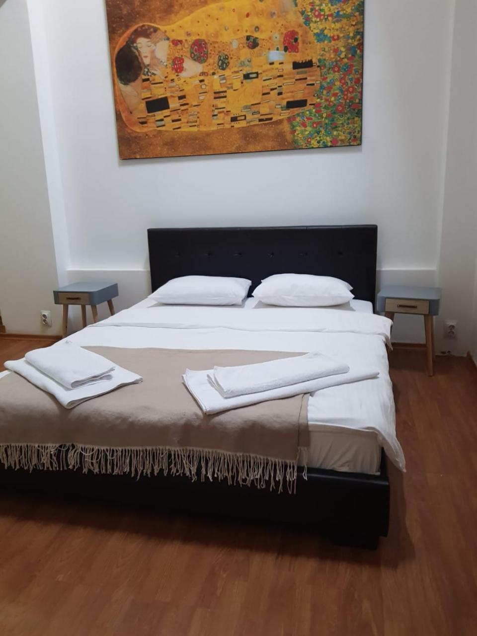 Nonna Mia Hotel Βουκουρέστι Εξωτερικό φωτογραφία